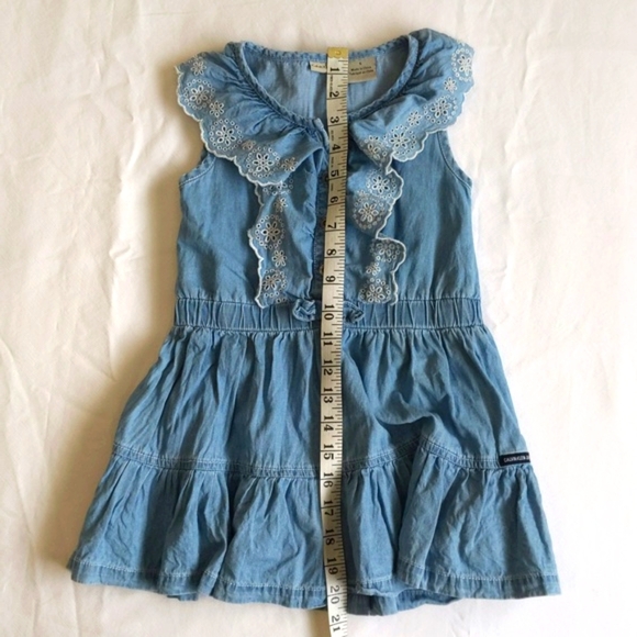 calvin klein jeans eyelet lace ruffle denim chambray tiered dress 4T toddler - Picture 9 of 11